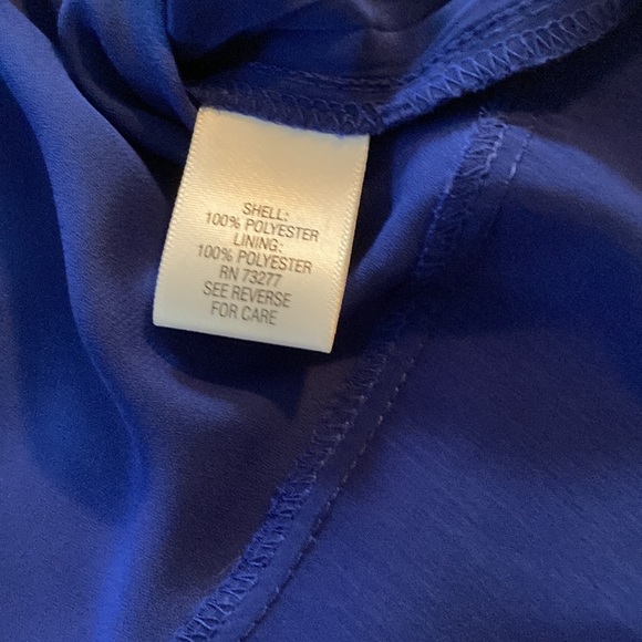 Dana Buchman woman top royal blue sleeveless NWT - Picture 4 of 4